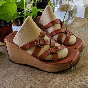 Vintage Frye 70s Retro Chunky Caramel Leather Phuket Wedge Block Sandals Sz 8.5